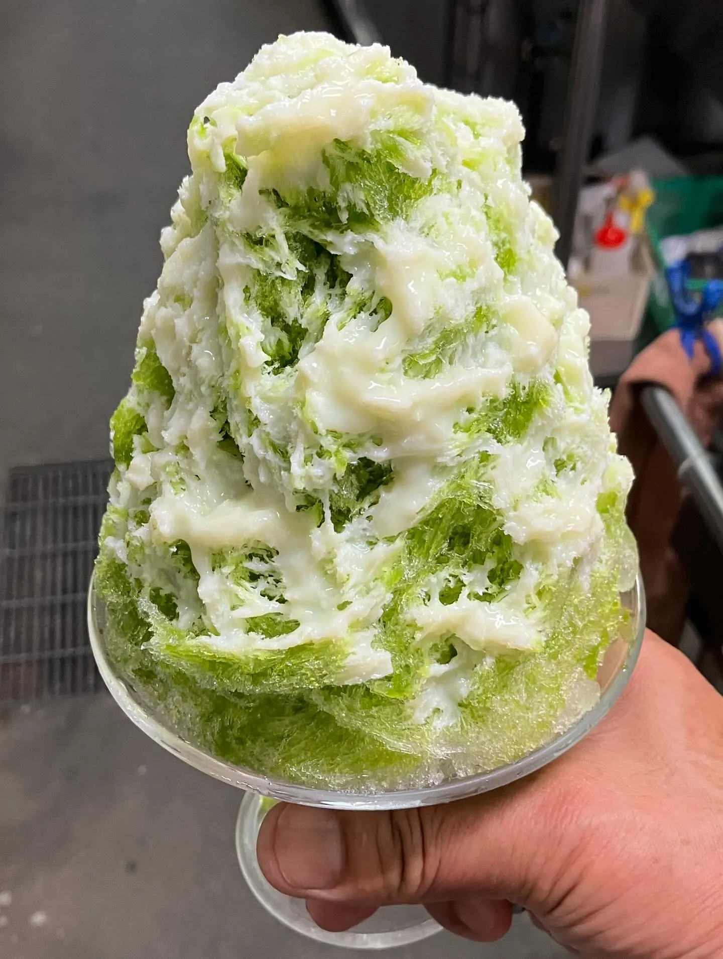 本日より、今シーズンのかき氷が始まりました。